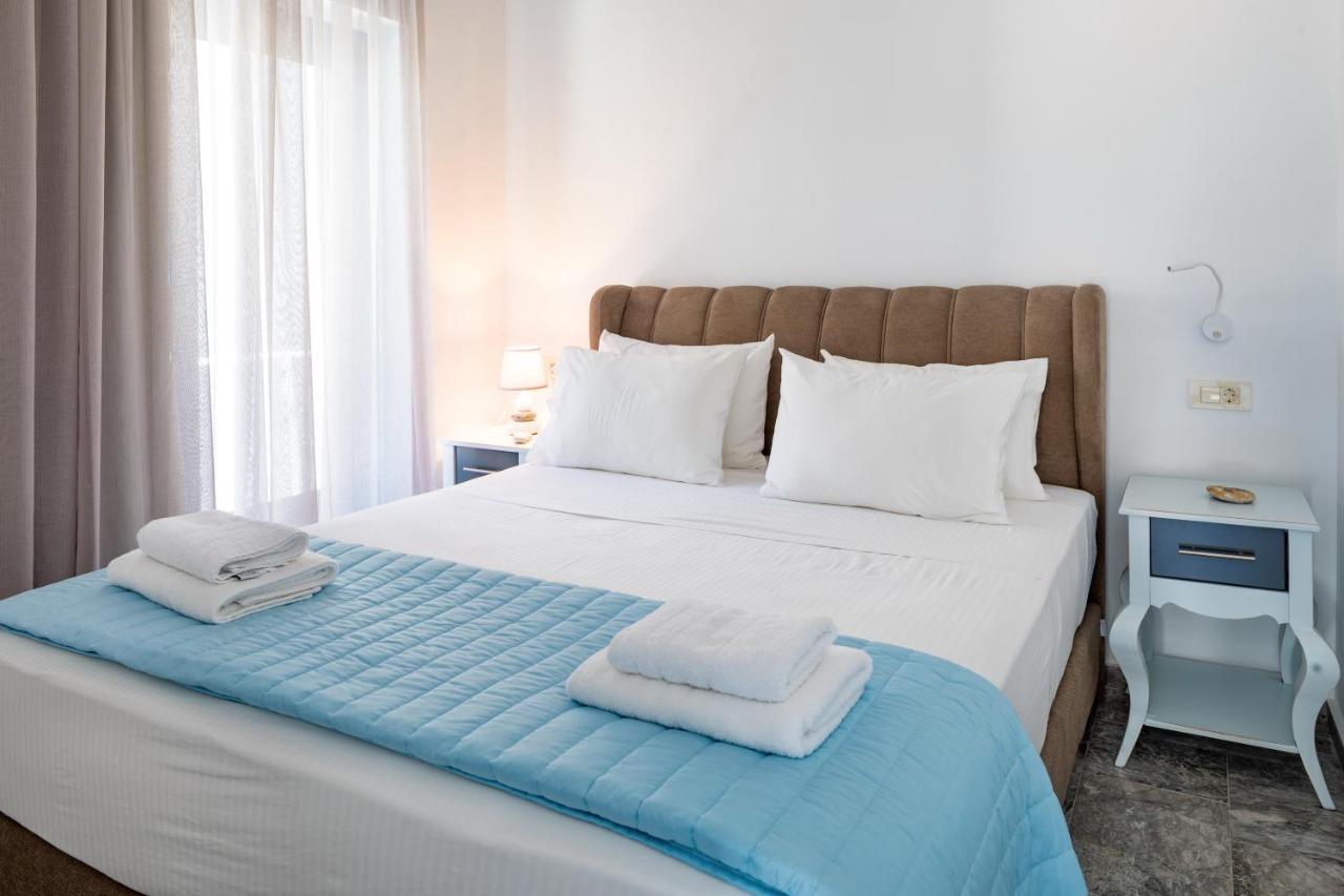 Plori - Molos Apartments Loutro Dış mekan fotoğraf