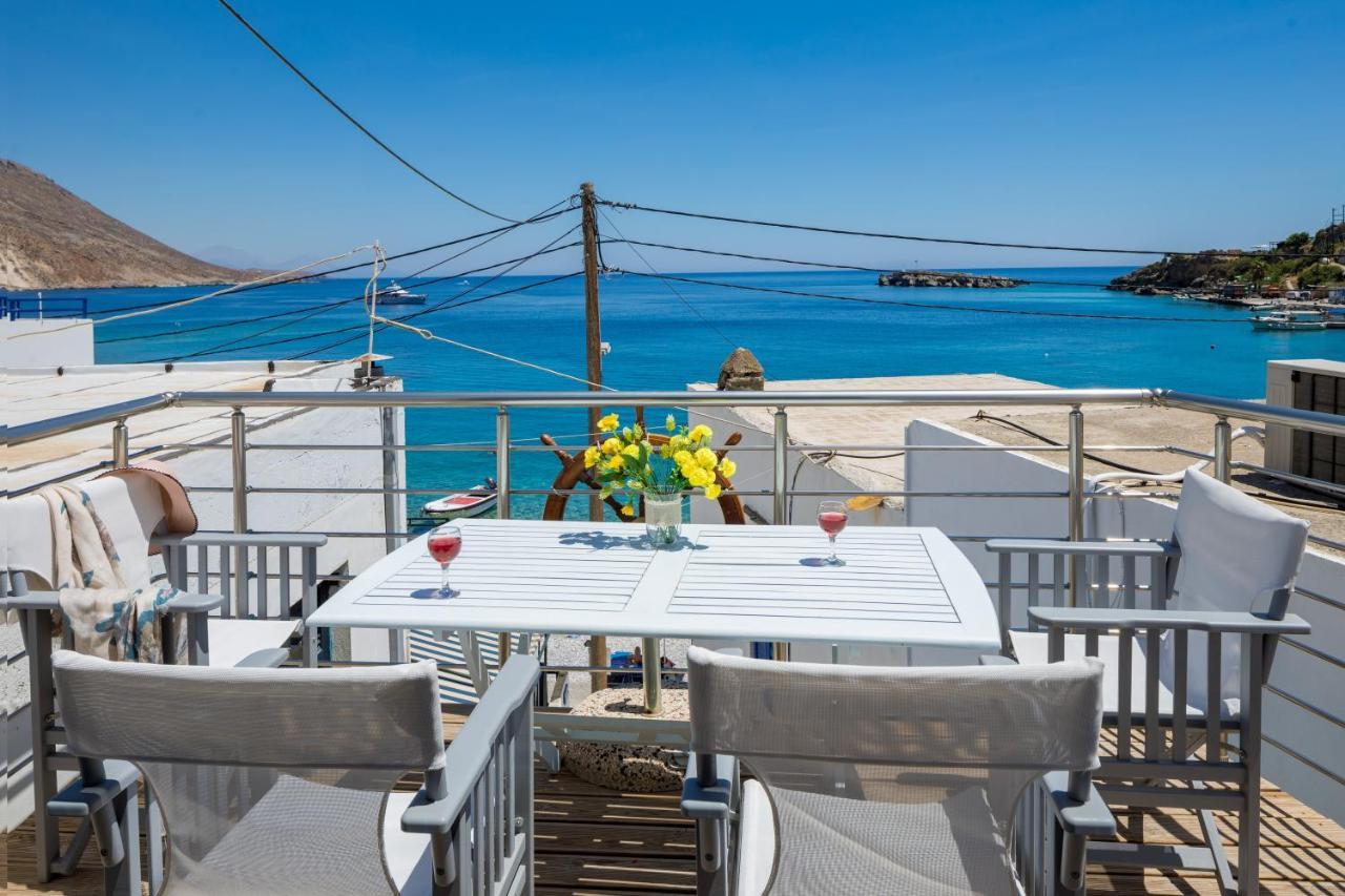 Plori - Molos Apartments Loutro Dış mekan fotoğraf